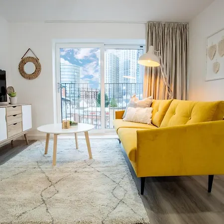 Smith House 1&2 Bed Apts Near Brindley Place, Canals, Bhm Arena, Broad St, Free Parking By Opulent *